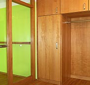 Garderobe mit Ganzglastür aus Buche Vollholz, geölt
