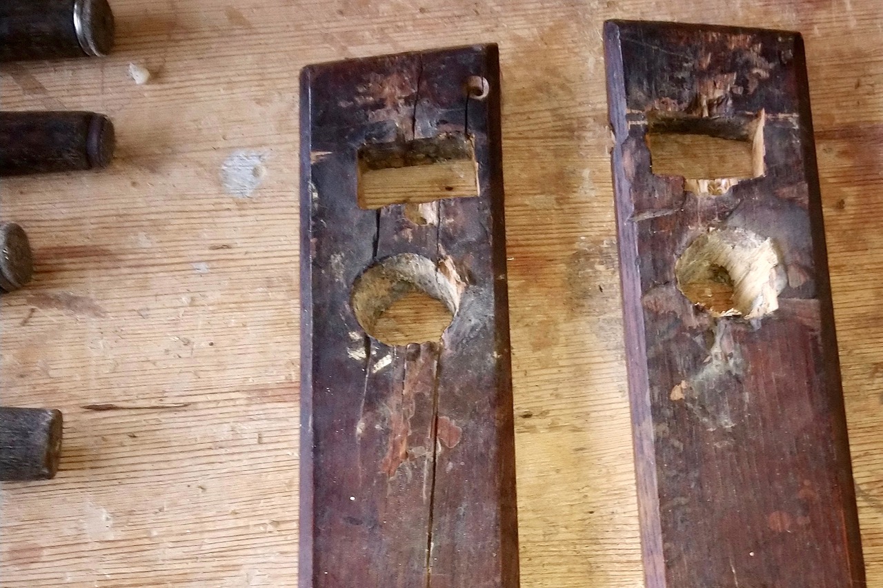 Reparatur Stuhl, Schreinerei Jäger